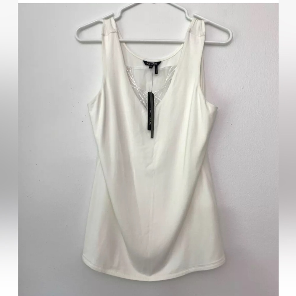 NWT $118 NIC + ZOE White Jersey Sleeveless Top Embellished Neckline Size M